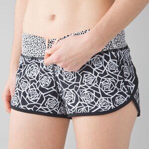 Lululemon Speed Short, Posey Black White / Miss Mosaic Black / Black, Size 8